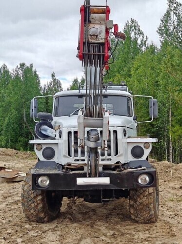 Автокран Челябинец КС-45721