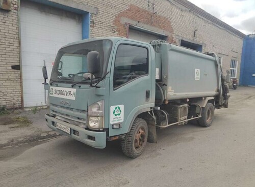 Мусоровоз Isuzu Elf